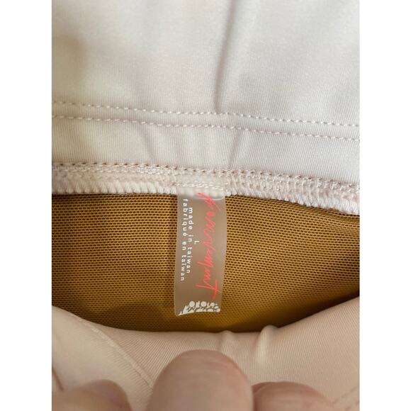 Free People Rebel Legging in Burnt Topaz & Mother Of Pearl - Picture 7 of 11